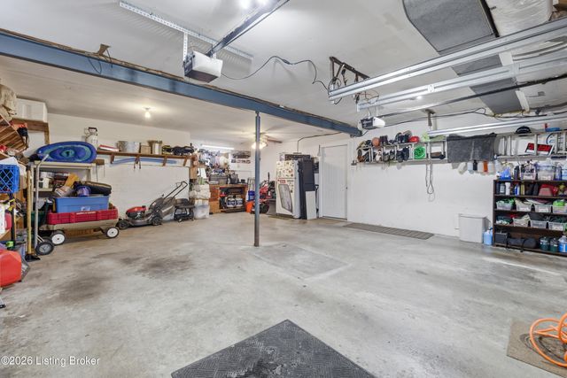 4713 Longborough Ct, Jeffersontown, KY 40299