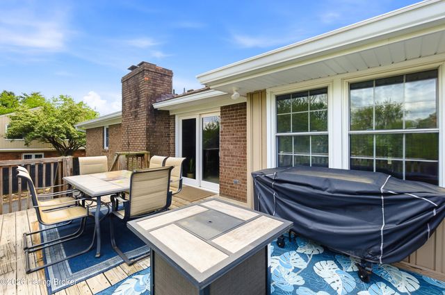 4713 Longborough Ct, Jeffersontown, KY 40299