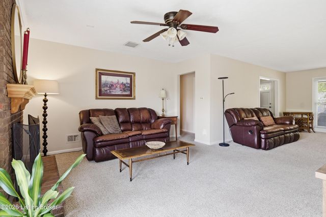 4713 Longborough Ct, Jeffersontown, KY 40299
