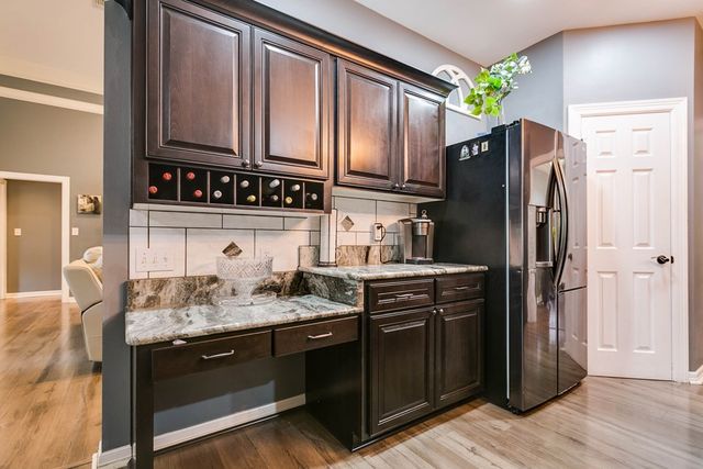 1001 Avondale Avenue, San Angelo, TX 76901