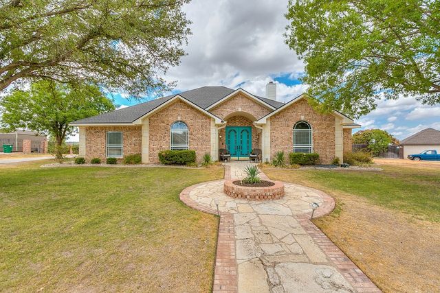 1001 Avondale Avenue, San Angelo, TX 76901