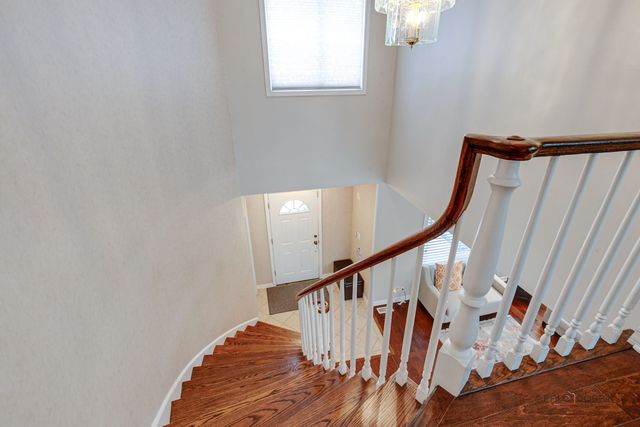 117 Annapolis Drive, Vernon Hills, IL 60061