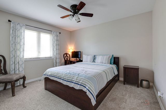 117 Annapolis Drive, Vernon Hills, IL 60061