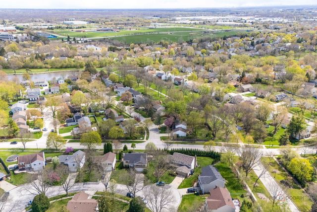 117 Annapolis Drive, Vernon Hills, IL 60061