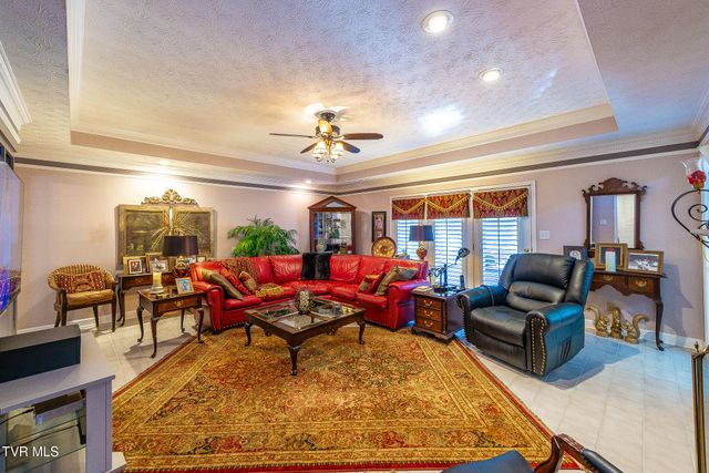 1091 Haynes Valley Road, Gate City, VA 24251