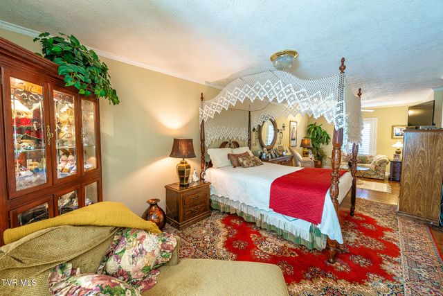 1091 Haynes Valley Road, Gate City, VA 24251