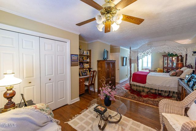 1091 Haynes Valley Road, Gate City, VA 24251