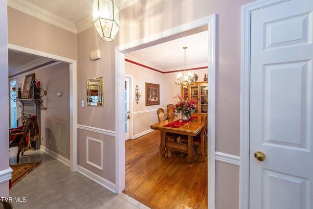 1091 Haynes Valley Road, Gate City, VA 24251