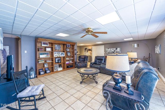 1091 Haynes Valley Road, Gate City, VA 24251