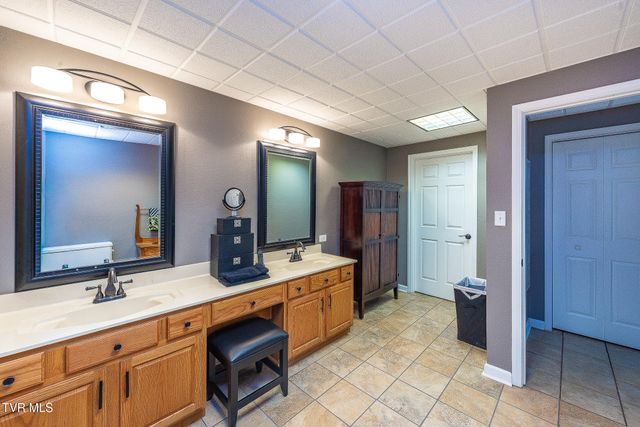 1091 Haynes Valley Road, Gate City, VA 24251