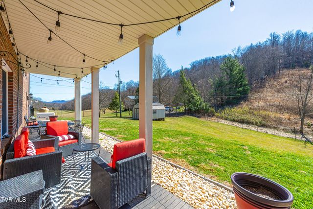 1091 Haynes Valley Road, Gate City, VA 24251