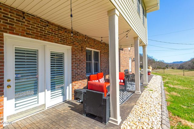 1091 Haynes Valley Road, Gate City, VA 24251