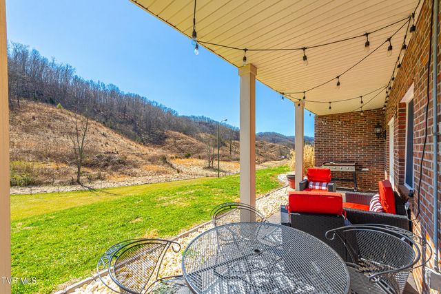 1091 Haynes Valley Road, Gate City, VA 24251