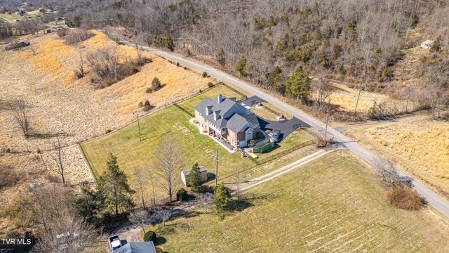 1091 Haynes Valley Road, Gate City, VA 24251