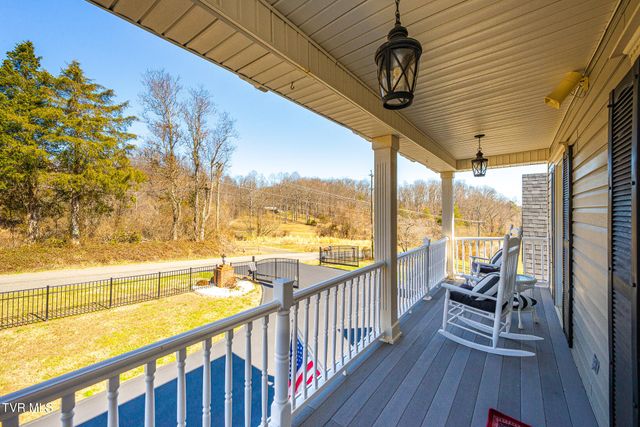 1091 Haynes Valley Road, Gate City, VA 24251