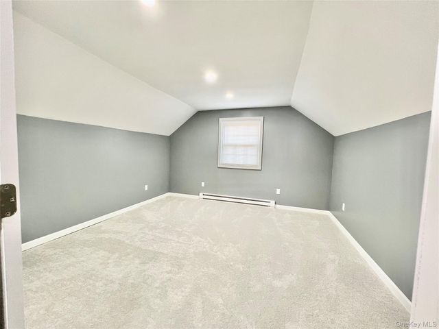 31 Edward Street, Lynbrook, NY 11563