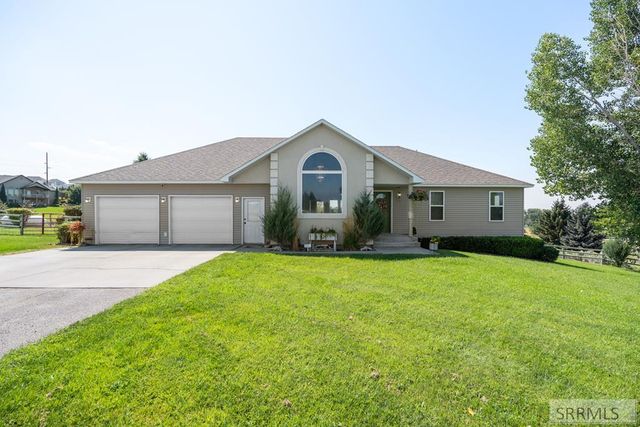 6002 E Sunnyside Road, Idaho Falls, ID 83406
