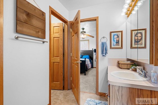 6002 E Sunnyside Road, Idaho Falls, ID 83406