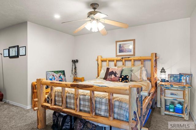 6002 E Sunnyside Road, Idaho Falls, ID 83406