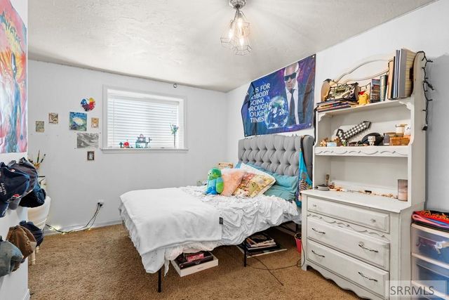 6002 E Sunnyside Road, Idaho Falls, ID 83406