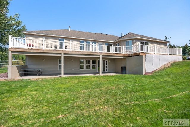 6002 E Sunnyside Road, Idaho Falls, ID 83406