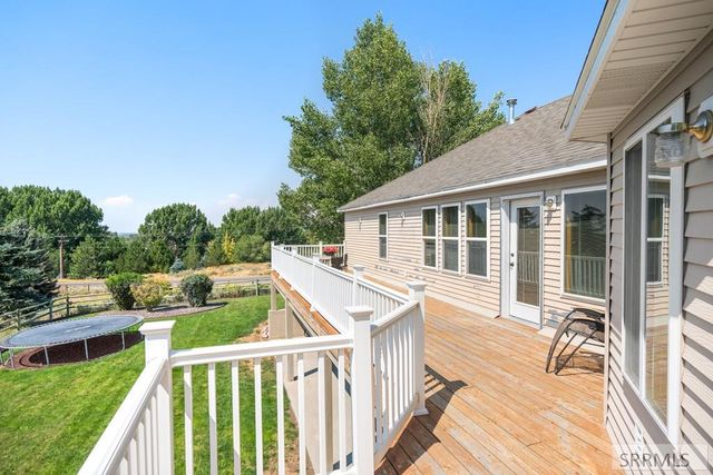 6002 E Sunnyside Road, Idaho Falls, ID 83406