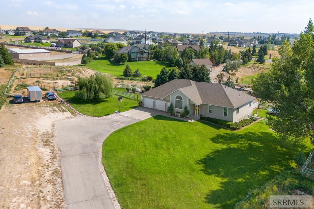 6002 E Sunnyside Road, Idaho Falls, ID 83406