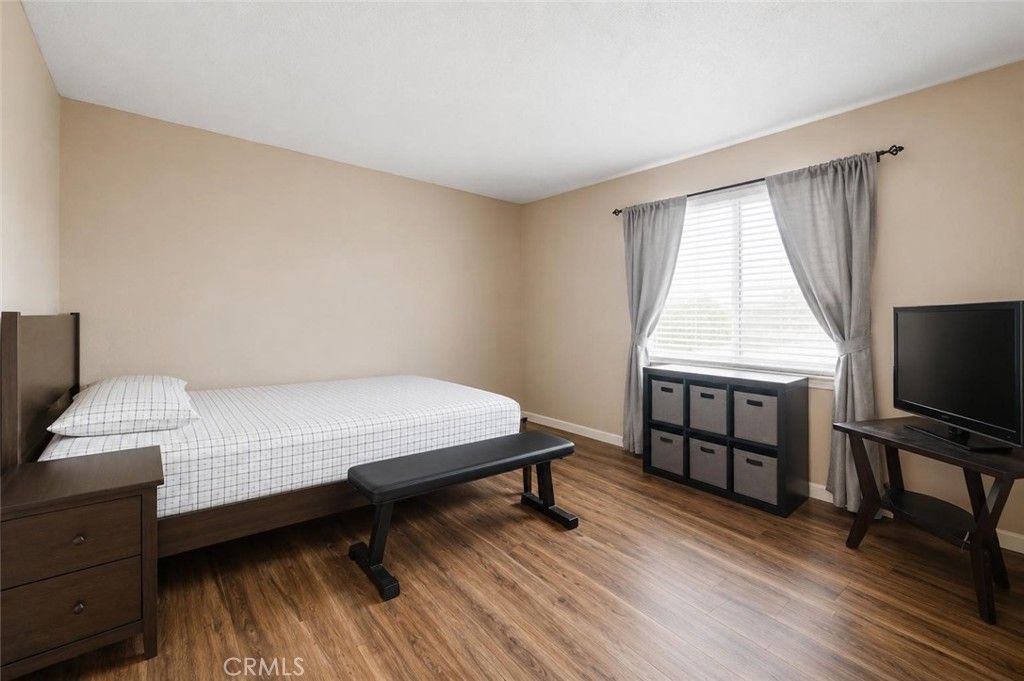 Image 13 of property listing at 13750 Hubbard Street 57, Sylmar, CA 91342