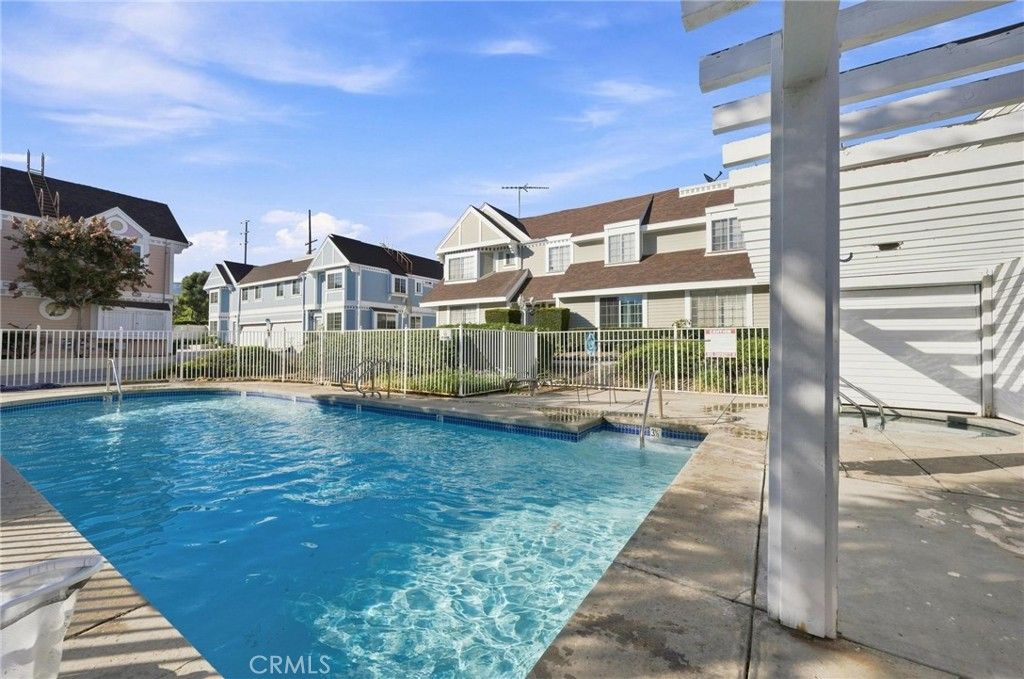 Image 19 of property listing at 13750 Hubbard Street 57, Sylmar, CA 91342
