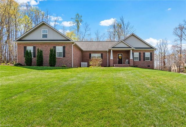 135 Matthias Court, Mocksville, NC 27028