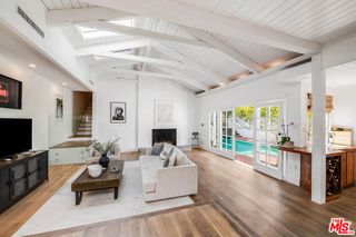 9828 Easton Drive, Beverly Hills, CA 90210