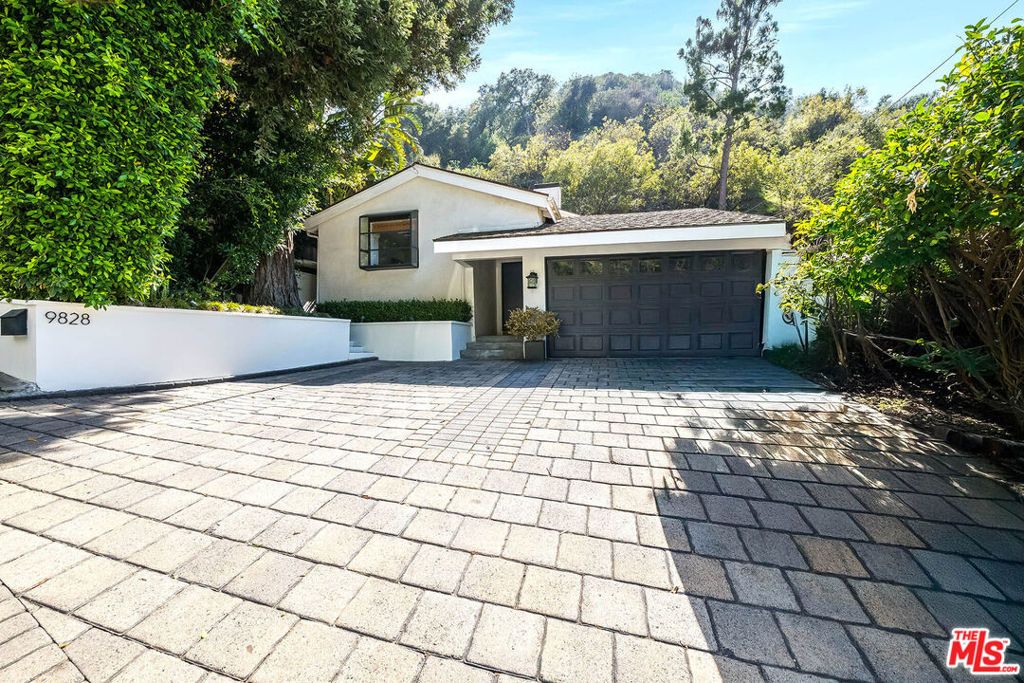 9828 Easton Drive, Beverly Hills, CA 90210 — photo 2
