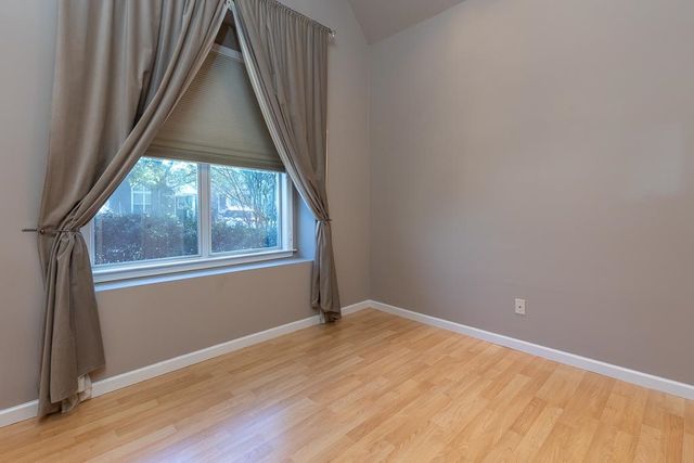 1283 FLEETS HARBOR DR, Memphis, TN 38103