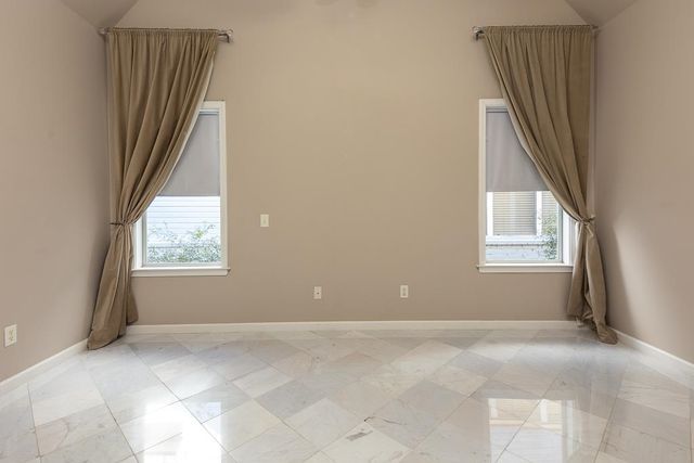 1283 FLEETS HARBOR DR, Memphis, TN 38103