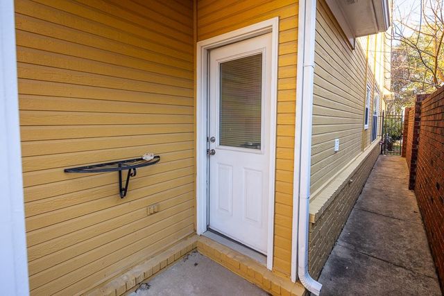 1283 FLEETS HARBOR DR, Memphis, TN 38103