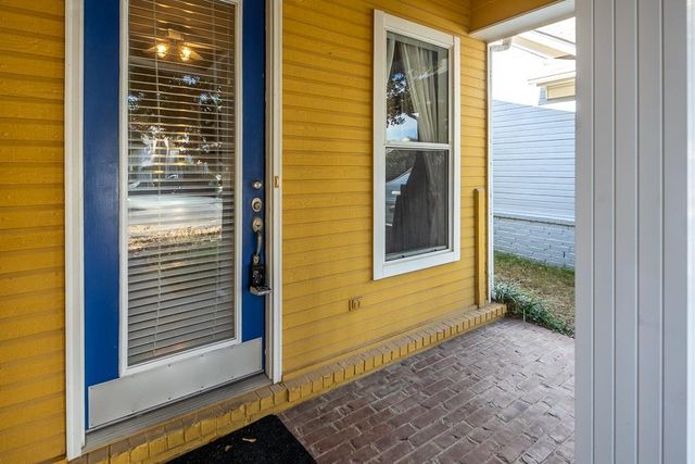 1283 FLEETS HARBOR DR, Memphis, TN 38103