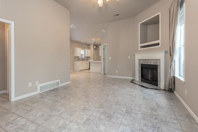 1283 FLEETS HARBOR DR, Memphis, TN 38103