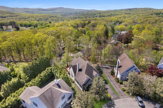 7 Paisley Court, Highland Mills, NY 10930