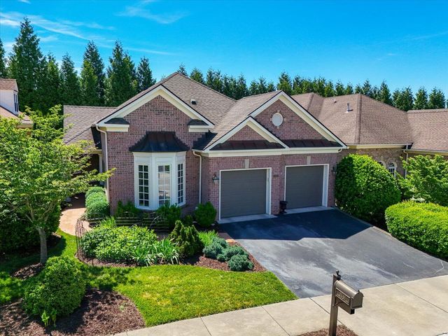 3348 Somercroft CT SW, Roanoke, VA 24014
