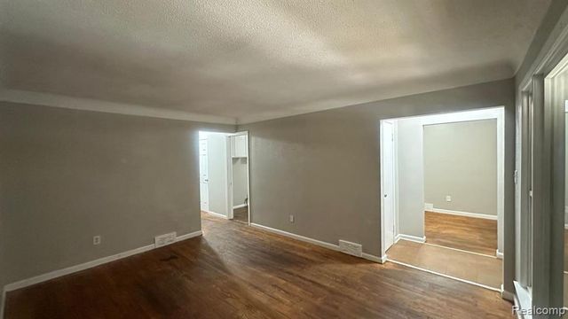 19126 Patton Street, Detroit, MI 48219