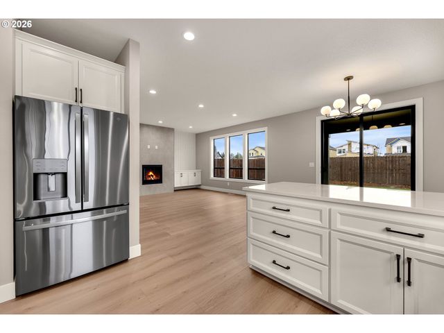 824 Se 35th St, Battle Ground, WA 98604