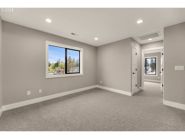 824 Se 35th St, Battle Ground, WA 98604