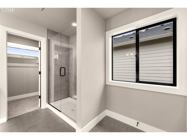 824 Se 35th St, Battle Ground, WA 98604