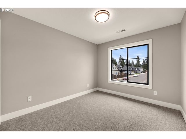 824 Se 35th St, Battle Ground, WA 98604