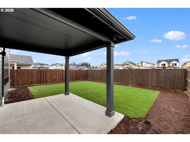 824 Se 35th St, Battle Ground, WA 98604