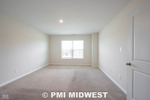 10828 Penwell Way, Indianapolis, IN 46235