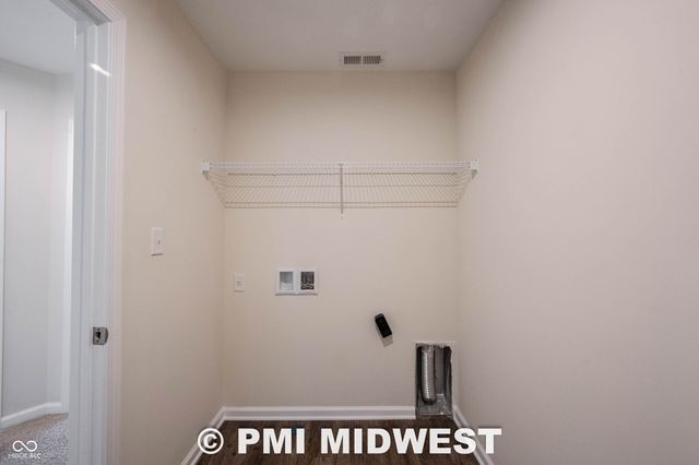10828 Penwell Way, Indianapolis, IN 46235