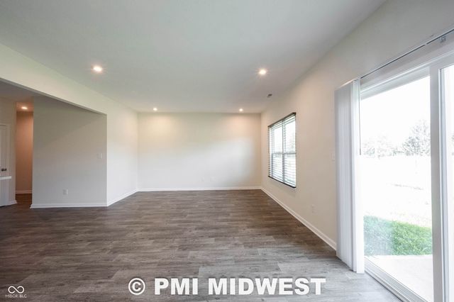 10828 Penwell Way, Indianapolis, IN 46235