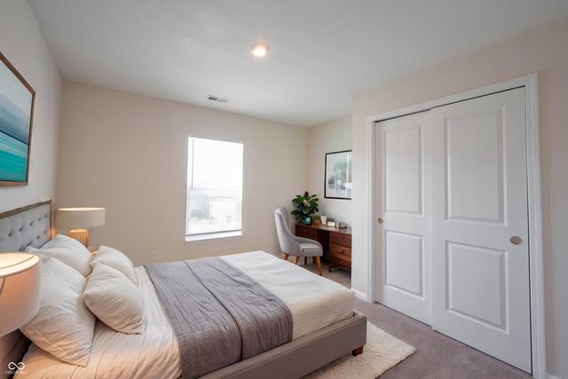 10828 Penwell Way, Indianapolis, IN 46235