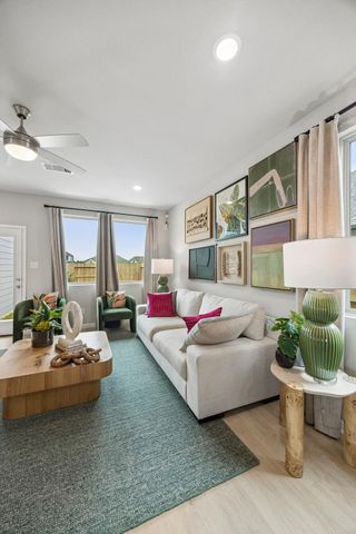 10900 True Valor DR, Austin, TX 78754